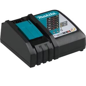 Makita 18V Lithium-lon Rapid Tool Battery
Charger DC18RC